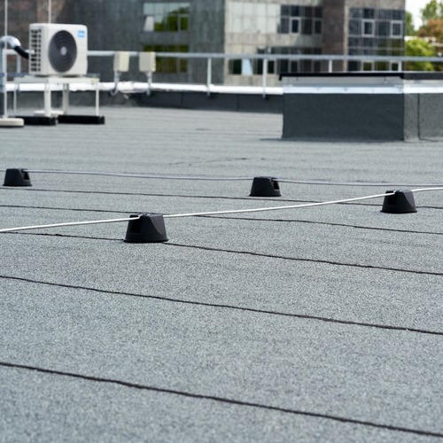 An EPDM roof